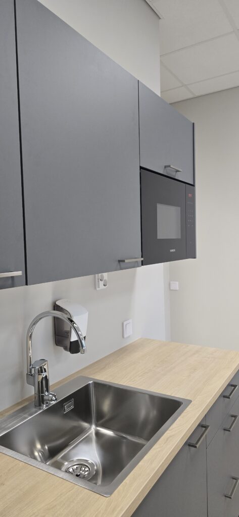 Poratie 5 ISS Palvelut Oy keittiö