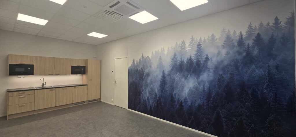 KL Parts Oy keittiö