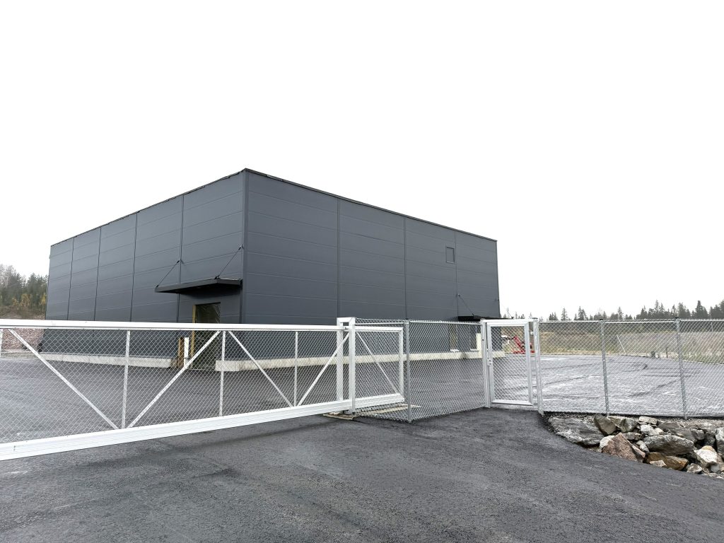 Ponsse julkisivu Loppi